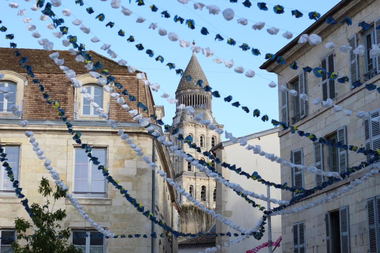 Peribleu Apartment Périgueux Екстериор снимка